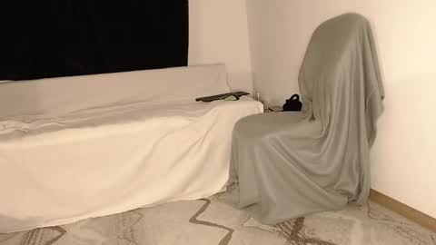 LalaMy online show from September 27, 2025, 5:07 pm