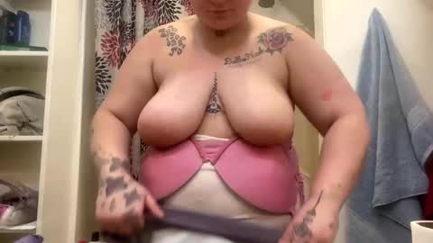 Snapshot of lalaaacx3 chatting on February 9, 2025, 1:46 pm lalaaacx3 online show from February 9, 2025, 1:46 pm