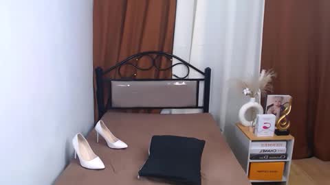 Snapshot of lalexiporsild chatting on October 18, 2025, 5:46 pm lalexi porsild online show from October 18, 2025, 5:46 pm