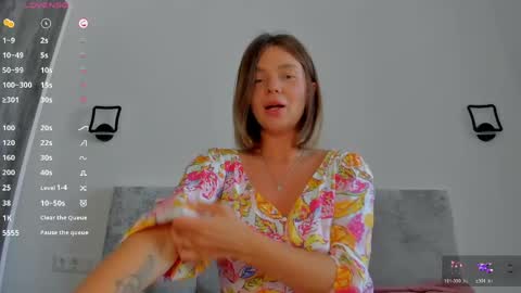 Snapshot of lallie_ chatting on June 4, 2026, 11:49 am Lallie online show from June 4, 2026, 11:49 am