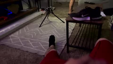 lalo112233vaz online show from October 16, 2025, 6:47 am