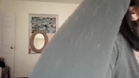 LALOVE99 online show from October 15, 2025, 5:29 am