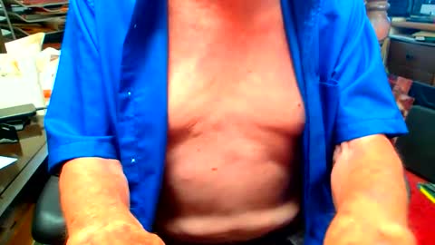 lamarbrazil online show from March 11, 2026, 7:42 pm