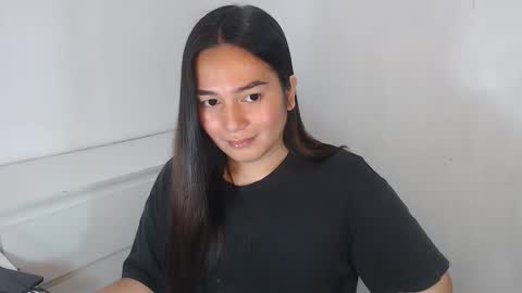 Snapshot of lamerystone chatting on April 22, 2026, 9:49 pm Lamery online show from April 22, 2026, 9:49 pm