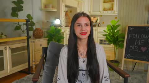 Snapshot of lamonicaptak chatting on May 10, 2026, 3:01 am Emily online show from May 10, 2026, 3:01 am