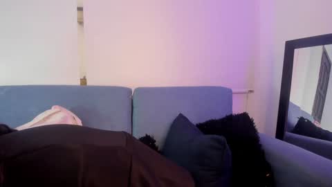    online show from January 10, 2025, 7:11 pm