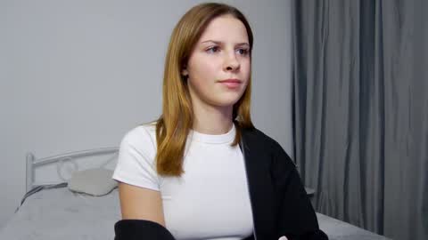 Liana online show from December 10, 2024, 12:49 pm