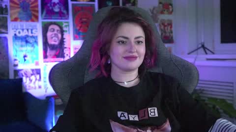 just call me Lana  and her security online show from January 17, 2025, 2:18 pm