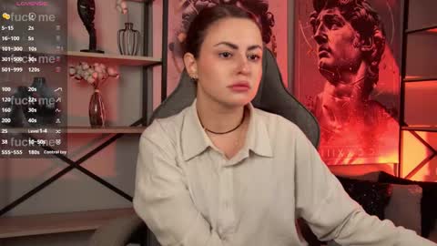 just call me Lana  and her security online show from October 17, 2025, 8:50 am