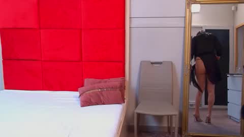 LanaBanner online show from April 20, 2026, 4:37 am