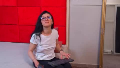 Snapshot of lana_banner chatting on April 26, 2026, 4:21 am LanaBanner online show from April 26, 2026, 4:21 am