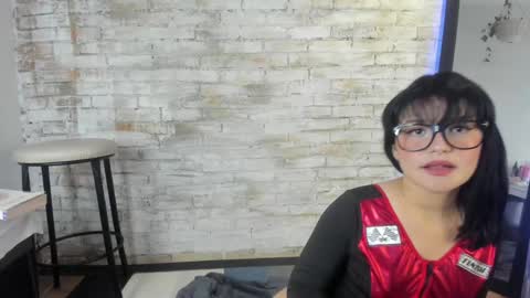  Lana  online show from January 3, 2025, 7:39 pm