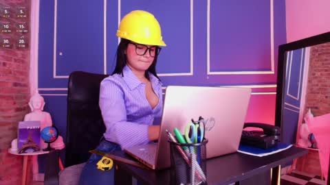  Lana  online show from April 11, 2026, 11:14 am