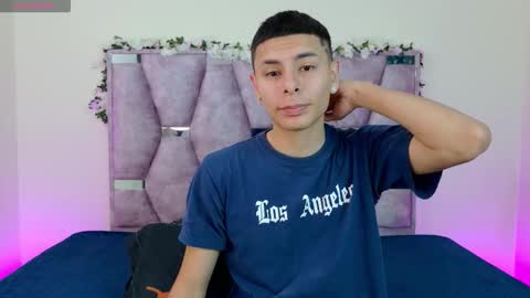 Lana online show from November 13, 2025, 9:19 am