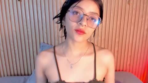... .          . ... online show from November 30, 2025, 1:15 pm