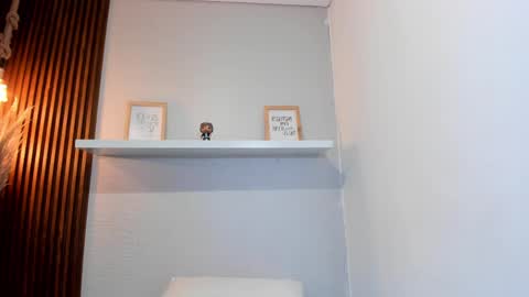 Lana     igauroraaaaaaaaa 1 online show from October 3, 2025, 3:03 am