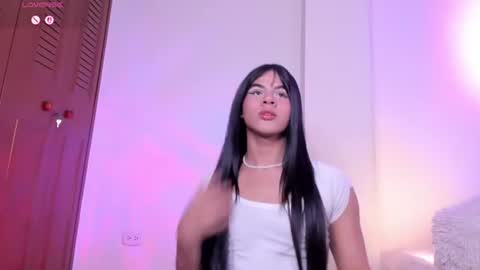 INDEPENDENT MODEL online show from July 10, 2026, 12:37 am