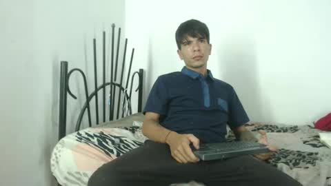 Snapshot of lana_robertt chatting on May 4, 2026, 6:53 am lana_robertt online show from May 4, 2026, 6:53 am