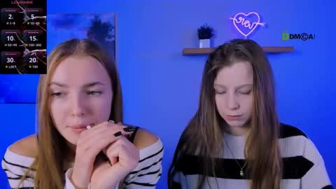 lana_shine_ online show from November 7, 2025, 9:42 am