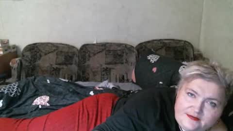 lanacat555 online show from April 5, 2026, 6:38 pm