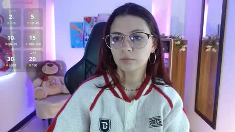 Alana Garcia  online show from December 20, 2025, 11:39 am