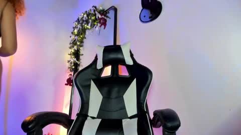 Lana  online show from December 16, 2024, 2:16 pm