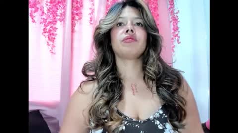 lanastone86 online show from January 11, 2026, 1:16 pm