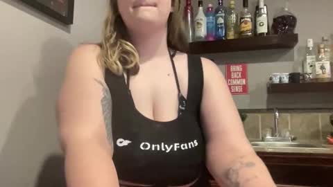 Snapshot of laneybaby666 chatting on November 7, 2025, 2:55 am Laney online show from November 7, 2025, 2:55 am