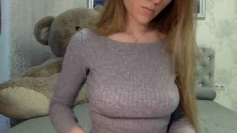 langoria online show from February 11, 2026, 5:45 am