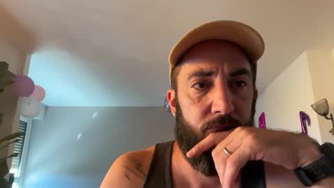 Snapshot of lanimalr chatting on July 8, 2026, 9:36 am Lanimal online show from July 8, 2026, 9:36 am