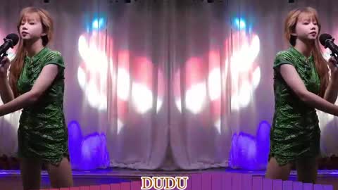 Snapshot of lankwaifong_cindy chatting on May 30, 2026, 3:25 am lankwaifong_cindy online show from May 30, 2026, 3:25 am