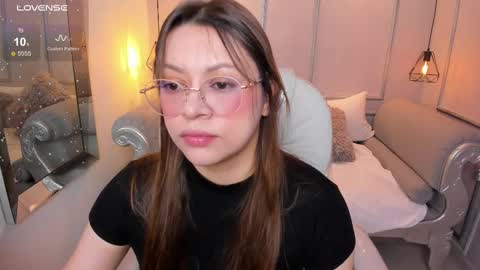 Lanna online show from September 11, 2025, 11:43 am