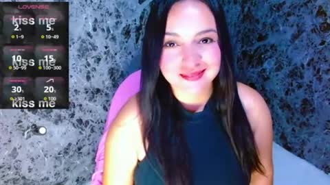 Snapshot of lanna_belle28 chatting on August 5, 2026, 2:09 pm Lanna online show from August 5, 2026, 2:09 pm