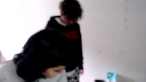 LANNIE   online show from December 17, 2024, 6:53 pm