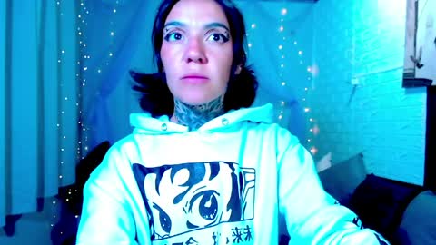 LANNIE   online show from March 31, 2026, 10:54 pm