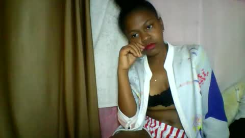 lara_belle online show from May 15, 2026, 11:34 pm
