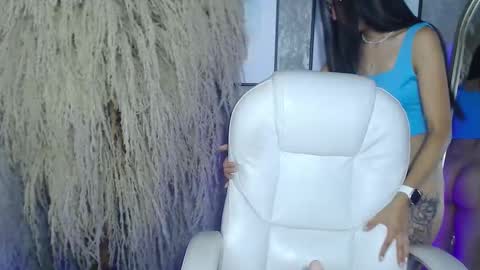 Lara online show from October 6, 2025, 7:00 pm