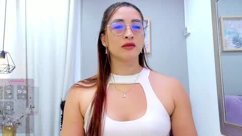      700  200   online show from February 3, 2025, 3:17 pm