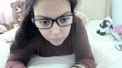 lara online show from October 3, 2025, 11:07 am