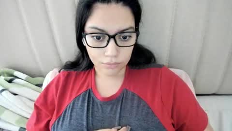 lara online show from October 11, 2025, 11:31 am