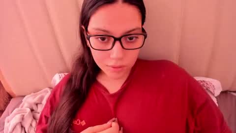 lara online show from October 21, 2025, 6:19 pm