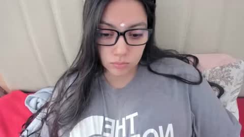 lara online show from February 8, 2026, 2:31 pm