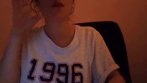 Snapshot of larafox22 chatting on April 17, 2026, 5:43 am larafox22 online show from April 17, 2026, 5:43 am