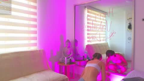 Lara  online show from February 19, 2025, 12:11 pm