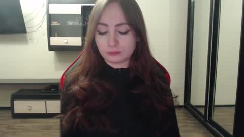 Laralianna online show from January 8, 2025, 4:23 am