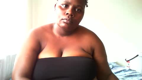 Snapshot of laralovex chatting on January 17, 2025, 6:57 am laralovex online show from January 17, 2025, 6:57 am