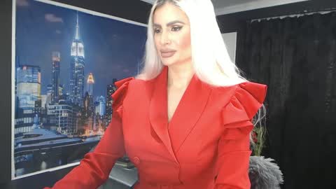 laras_moans online show from December 22, 2024, 10:06 am