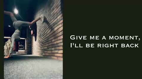 laras_moans online show from December 20, 2025, 8:32 am