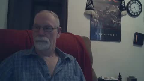 Larbie online show from January 1, 2025, 12:21 am