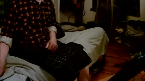 Larbie online show from October 24, 2025, 10:44 am